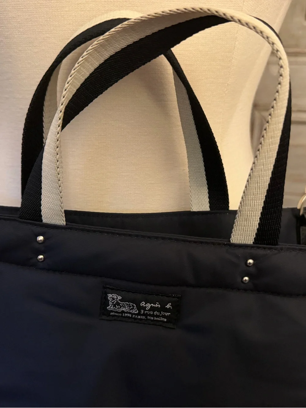 Agnes B VOYAGE Black Tote Bag with Contrast Handles